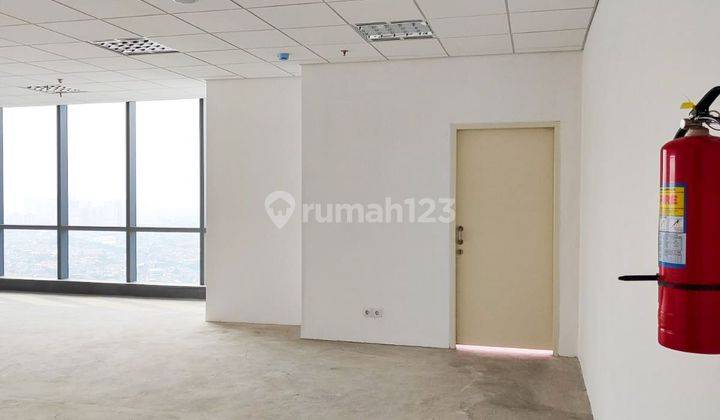 Kantor Holland Village di Jl. Cempaka Putih, Jakarta Pusat 241 m HGB Baru 2