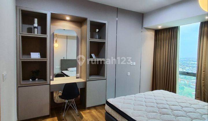 Disewakan Apartemen Holland Village 3 Kamar Tidur Sudah Renovasi Furnished 2