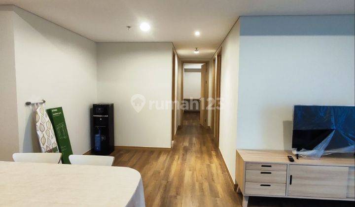 Disewakan Murah Apartemen Holland Village 3 Kamar Tidur Sudah Renovasi Furnished 2