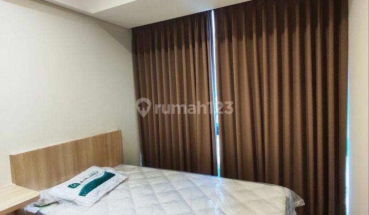 Disewakan Murah Apartemen Holland Village 3 Kamar Tidur Sudah Renovasi Furnished 2