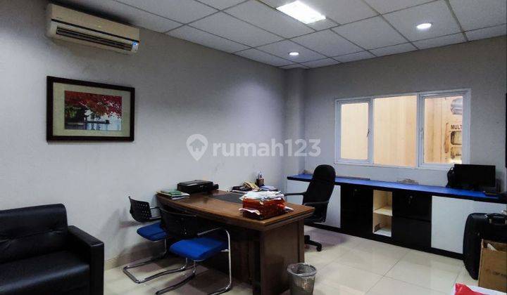 Dijual Ruang Usaha Showroom  di Jl Kartini Grand Depok City, Depok II 3000 m² Furnished SHM - Sertifikat Hak Milik 2