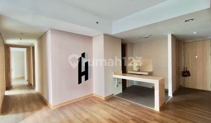 Sold Below Developer New Apartment Holland Village Jakarta