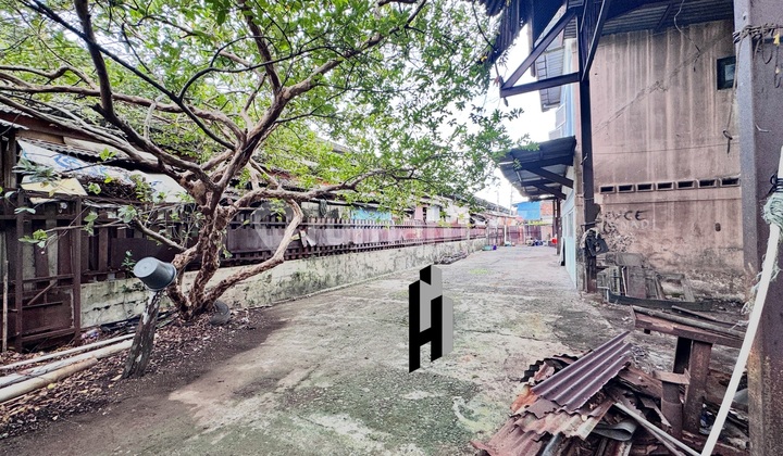 Dijual Cepat Tanah Sangat Luas di Senen Jakarta Pusat