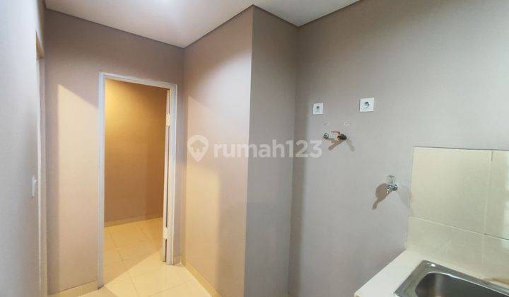 Disewakan Apartemen Holland Village Private Lift 2