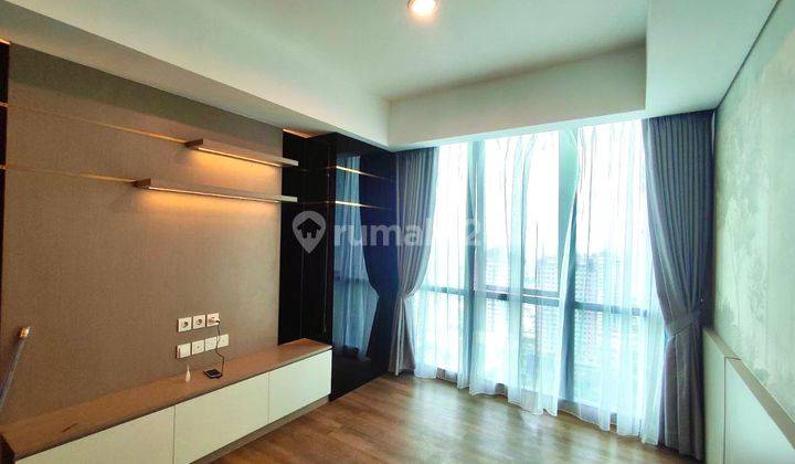 Disewakan Apartemen Mewah Holland Village Furnished Baru 1