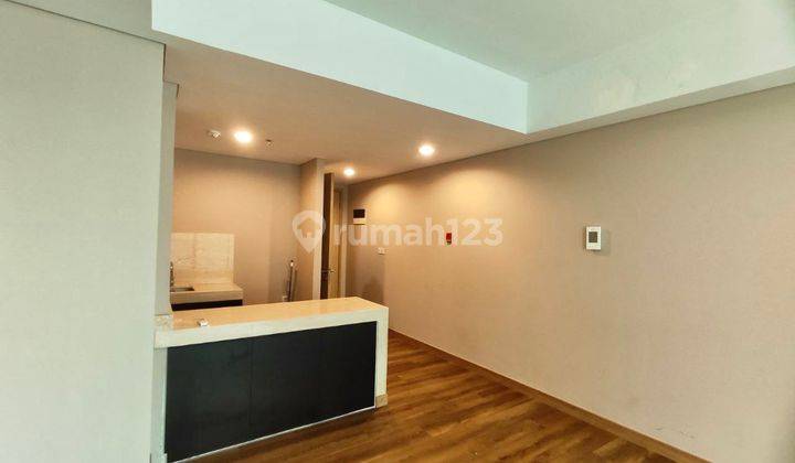 Disewakan Murah Apartemen Holland Village Unfurnished Baru 2