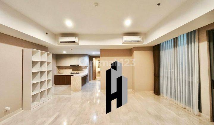 Disewakan Unit Istimewa Apartemen Holland Village Private Lift 1