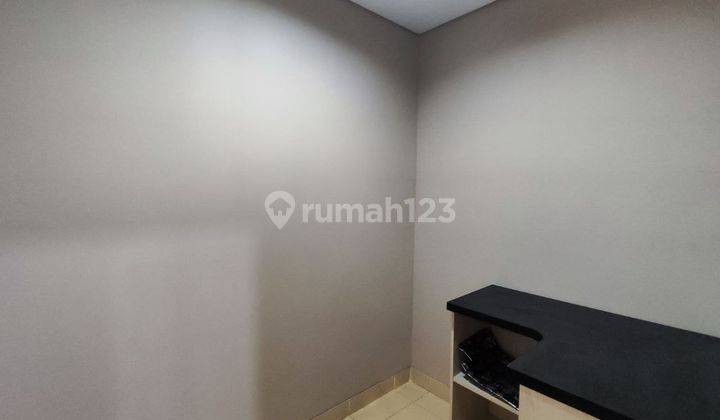 Disewakan Murah Apartemen Holland Village Semi Furnished 2