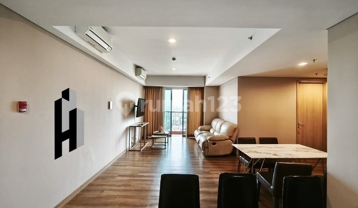 Disewakan Unit Istimewa Apartemen Holland Village Full Furnished 2