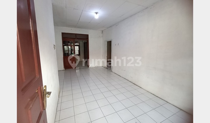 Rumah Tua Hitung Tanah Pinggir Jalan Harga Best Deal di Pondok Labu Jaksel 2