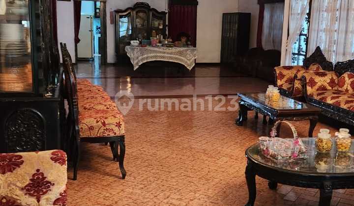 For Sale House With Pavilion Near Kko in Cilandak, South Jakarta