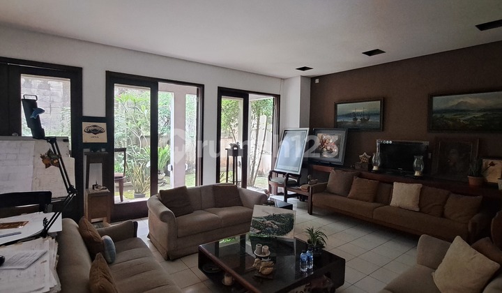 For Sale Spacious House With Pavilion In Pejaten South Jakarta For Sale Spacious House With Pavilion In Pejaten South Jakarta