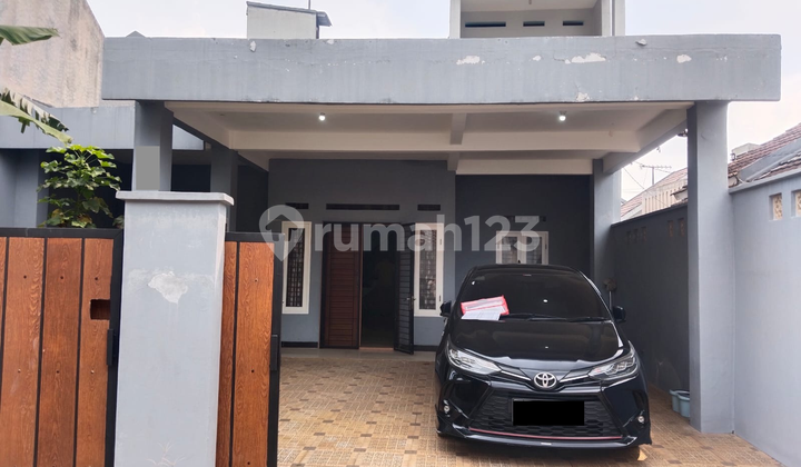 DIJUAL RUMAH 2 LANTAI SIAP HUNI DEKAT STASIUN DEPOK HARGA NEGO DIJUAL RUMAH 2 LANTAI SIAP HUNI DEKAT STASIUN DEPOK HARGA NEGO