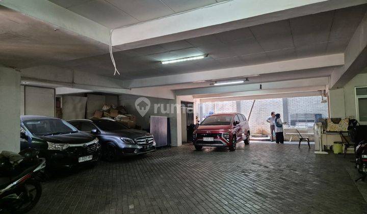 Turun Harga Dijual Gedung 3 Lantai Lokasi Di Pusat Kota Jakarta 2