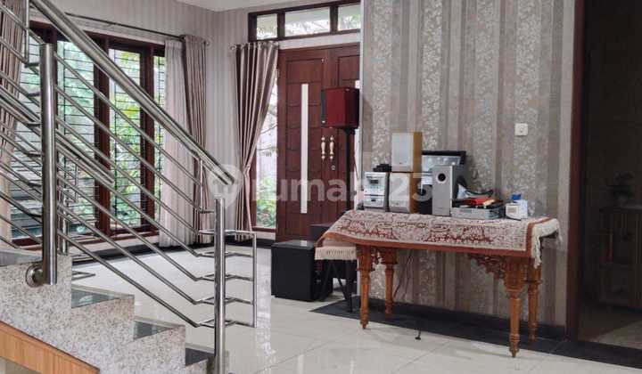 DIJUAL RUMAH LUAS HARGA NEGO DI PURI GADING BEKASI