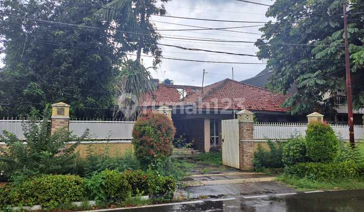 Rumah Dalam Komplek di Cempaka Putih Barat, Jakarta Pusat HARGA HITUNG TANAH