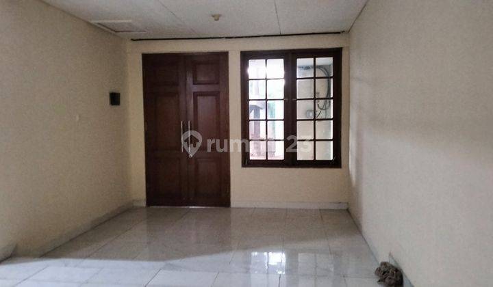 Rumah 2 Lantai Pinggir Jalan Raya Bisa Untuk Kantor Di Ciputat 2