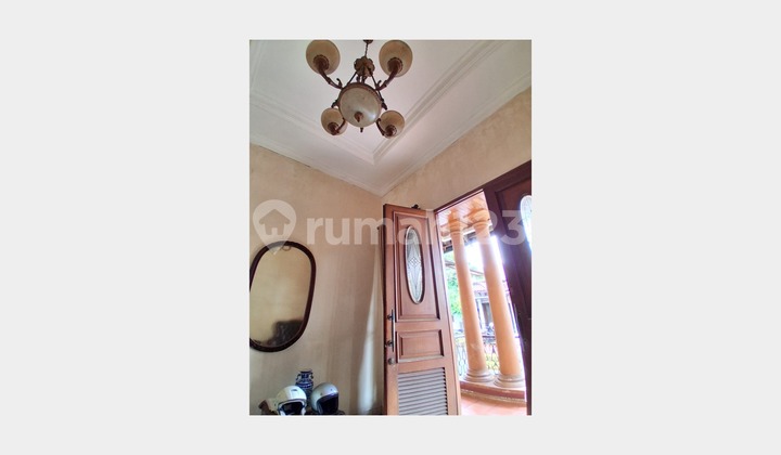 Rumah 2 Lantai Komplek Perumahan di Pangkalan Jati 2