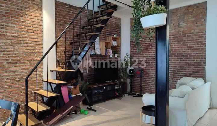 Rumah 2 lantai Dengan Arsitekstur Minimalis  Siap Huni Di Cinere 2