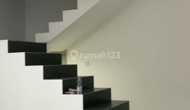 Rumah Baru 2 Lantai Lokasi Strategis di Gandaria Jakarta Selatan  2