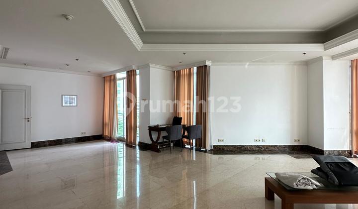 Dijual, Four Seasons 2