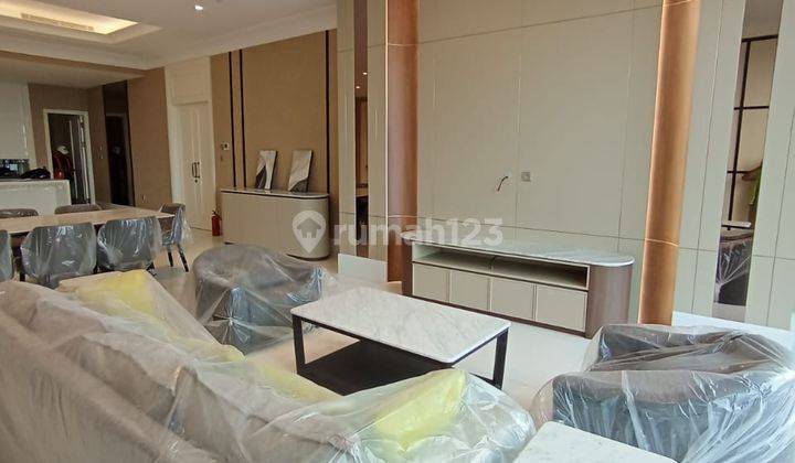 For Rent, St. Regis Residences 1