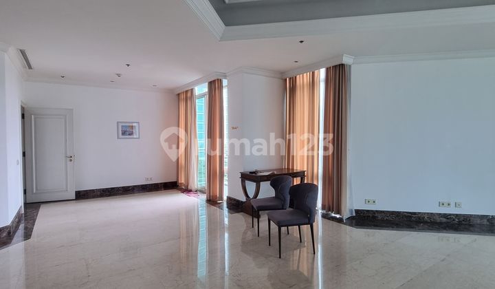 Dijual & Disewakan, Four Seasons Residences 2