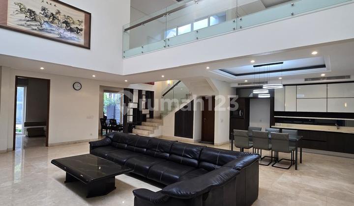 For Sale, House in Mega Kuningan