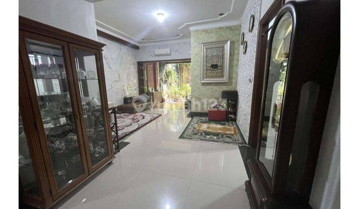 Dijual  Rumah 2 Lantai Bagus Shm Lokasi Tanjung Barat Jaksel 2