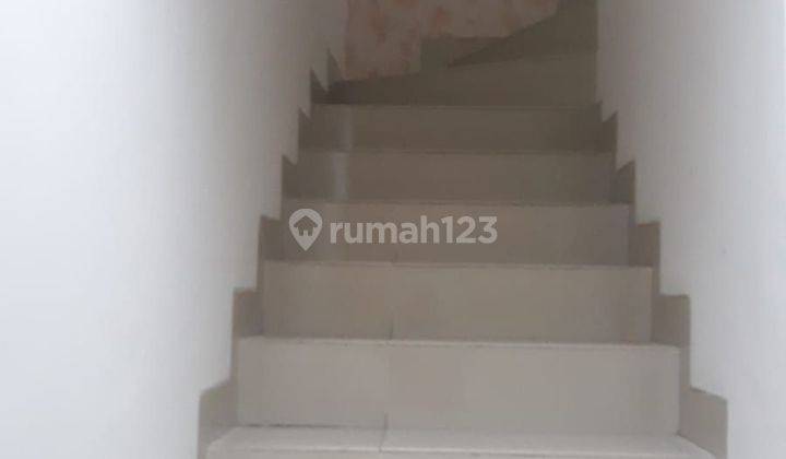 Disewakan rumah siap huni semi furnished lokasi cinere 2