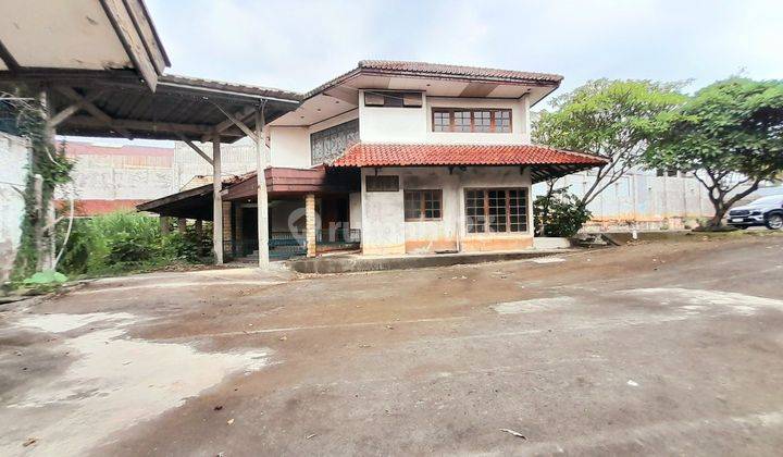 Disewakan Tanah 3685 SHM m² ada bangunan  di Cinere 1