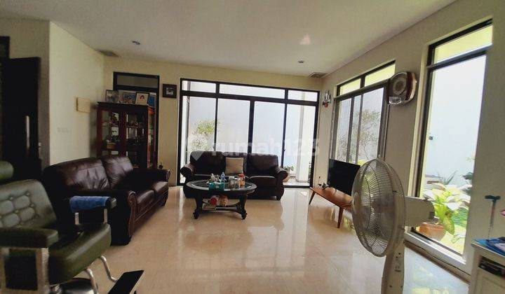 Disewakan Rumah 2 Lantai Full Furnished Serenia Hill Jaksel 2