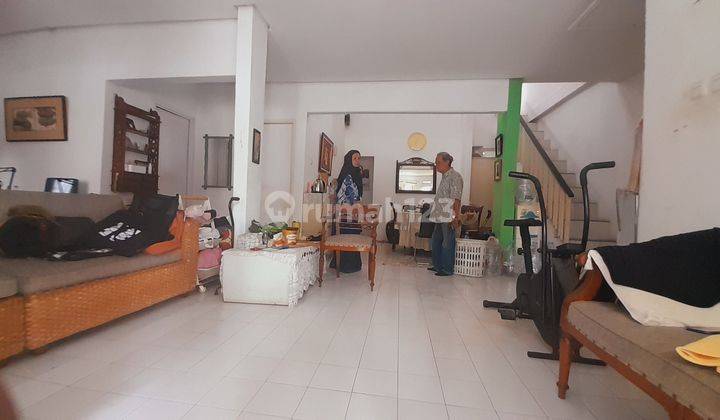 Dijual murah Rumah SHM Butuh Renovasi Utara Komplek gria cinere 1