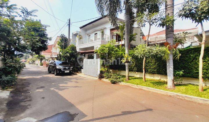 Dijual Rumah 2 Lantai Shm Bagus Selatan Siap Huni Di Cinere Raya 1