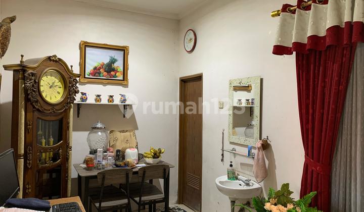 Dijual Murah Rumah Bagus Jl,Limo, Kota Depok, Jawa Barat,
