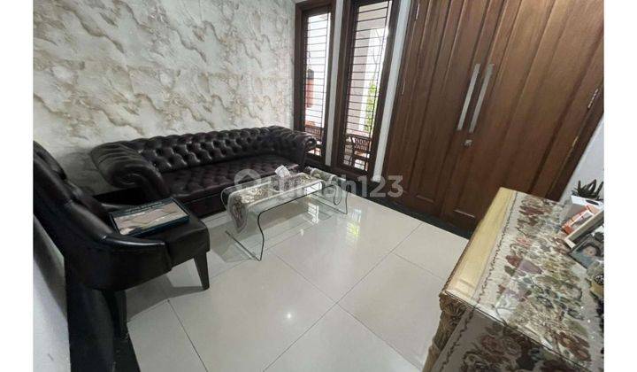 Dijual  Rumah 2 Lantai Bagus Shm Lokasi Tanjung Barat Jaksel 1