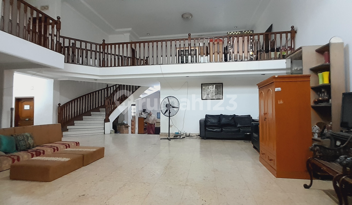 Dijual Segera Rumah Bagus 2 Lantai SHM di Rawa Belong Jakbar