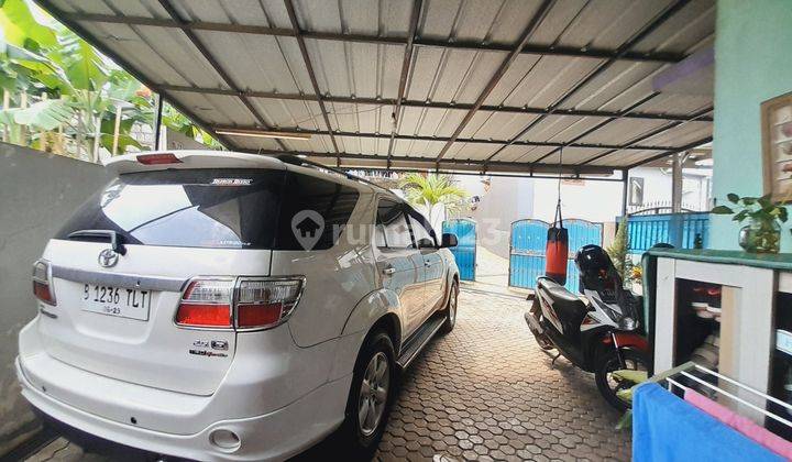 Dijual Rumah 1 1/2 Lantai Bagus Hadap Timur Laut Shm Krukut Depok 2