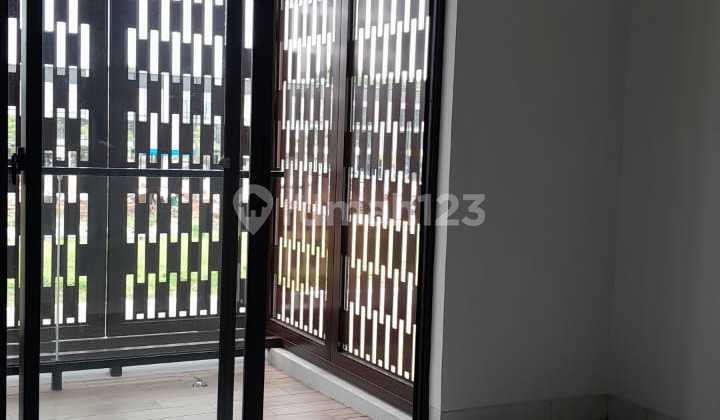 Rumah 3 LT Bagus Semi Furnished SHM Fatmawati Jakarta Selatan
