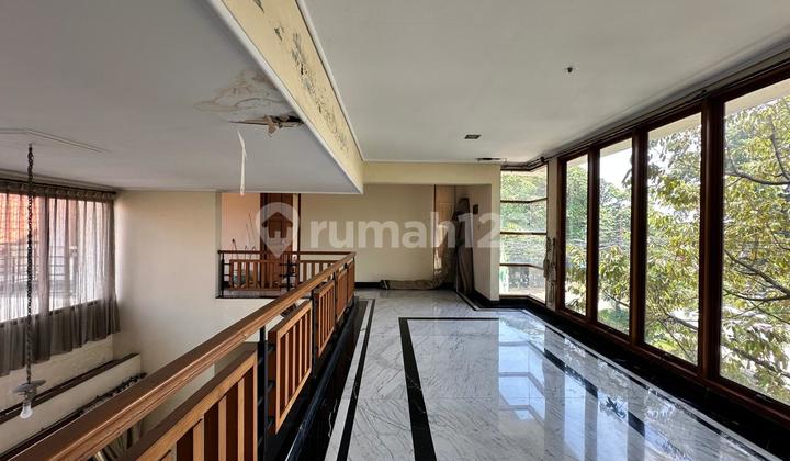 Rumah 2.5Lantai Posisi Hook Hak Milik Dalam Komplek Cinere Depok 2