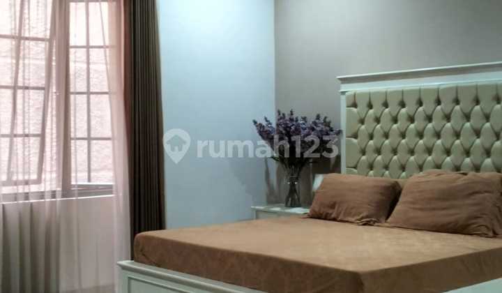 Rumah 2 lantai siap huni full furnished Shm jl Harsono Jaksel Rumah 2 lantai siap huni full furnished Shm jl Harsono Jaksel