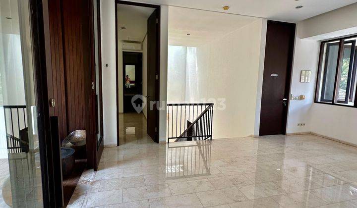 foto lainnya rumah kontrakan 2 lantai bagus