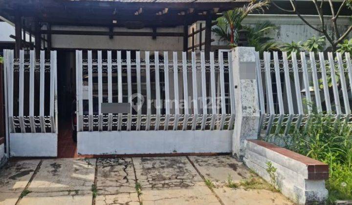 Dijual Rumah Kayu Putih Standart Layak Huni Kosongan 2 Lantai 1