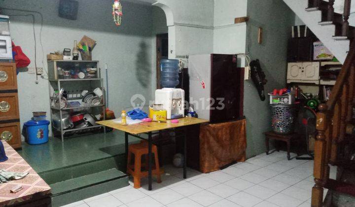 Dijual Rumah Komp. Bea Cukai Standart Bagus Layak Huni 1,5 Lantai 2