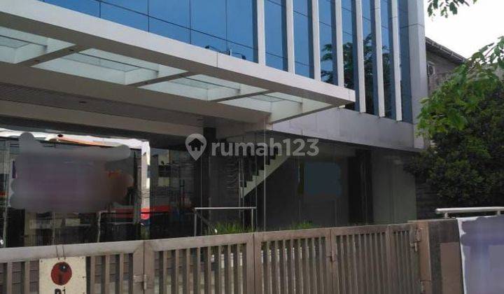 Dijual Gedung Kantor Di Daerah Strategis 1