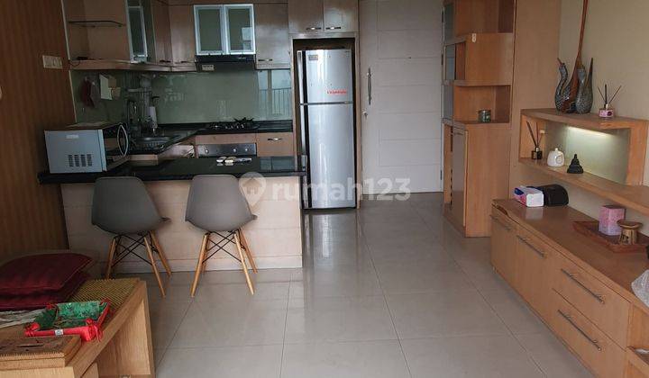 Sewa Murah Apartemen Hamptons Park 2BR Furnish Dekat Ke Jis Pim Mrt Busway 2