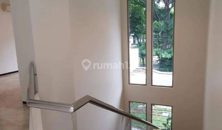 For Rent House At Senopati Area Sudirman Scbd 4+2 Br, Walking Distance To Ashta District 8 Mall 2