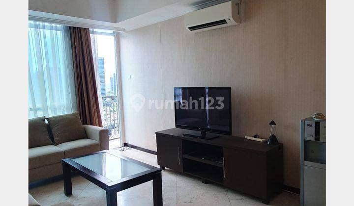 FOR RENT Apartment Bellagio Residence 3BR Furnish Close to MRT LRT 2