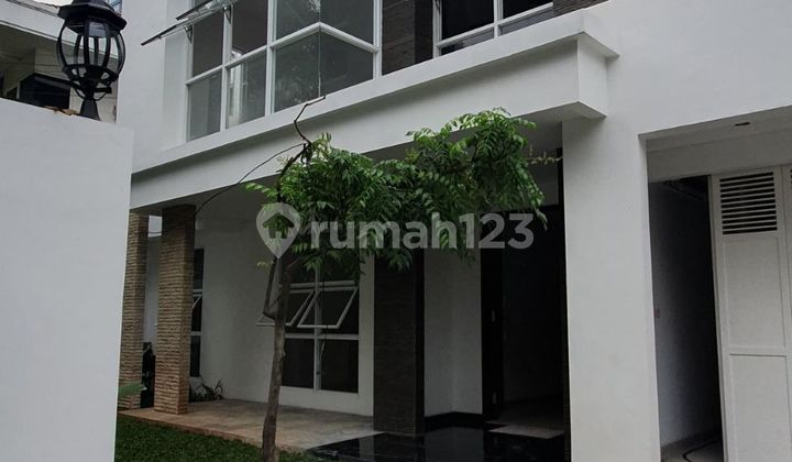 For Rent New House At Denpasar Mega Kuningan 5Br - Swimming Pool Furnished Close To LRT MRT Busway Strategic Area For Rent New House At Denpasar Mega Kuningan 5Br - Swimming Pool Furnished Close To LRT MRT Busway Strategic Area