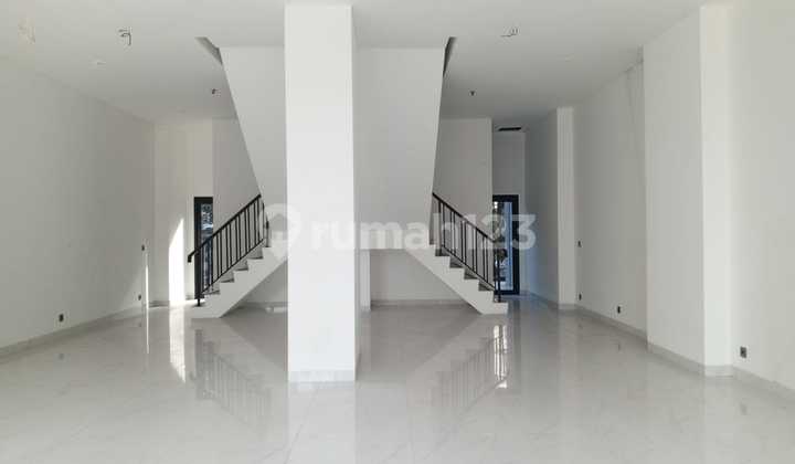 For Sale Exclusive BRAND NEW Shop House within a Hotel (****) Complex 2